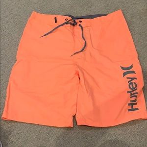 Men’s board short